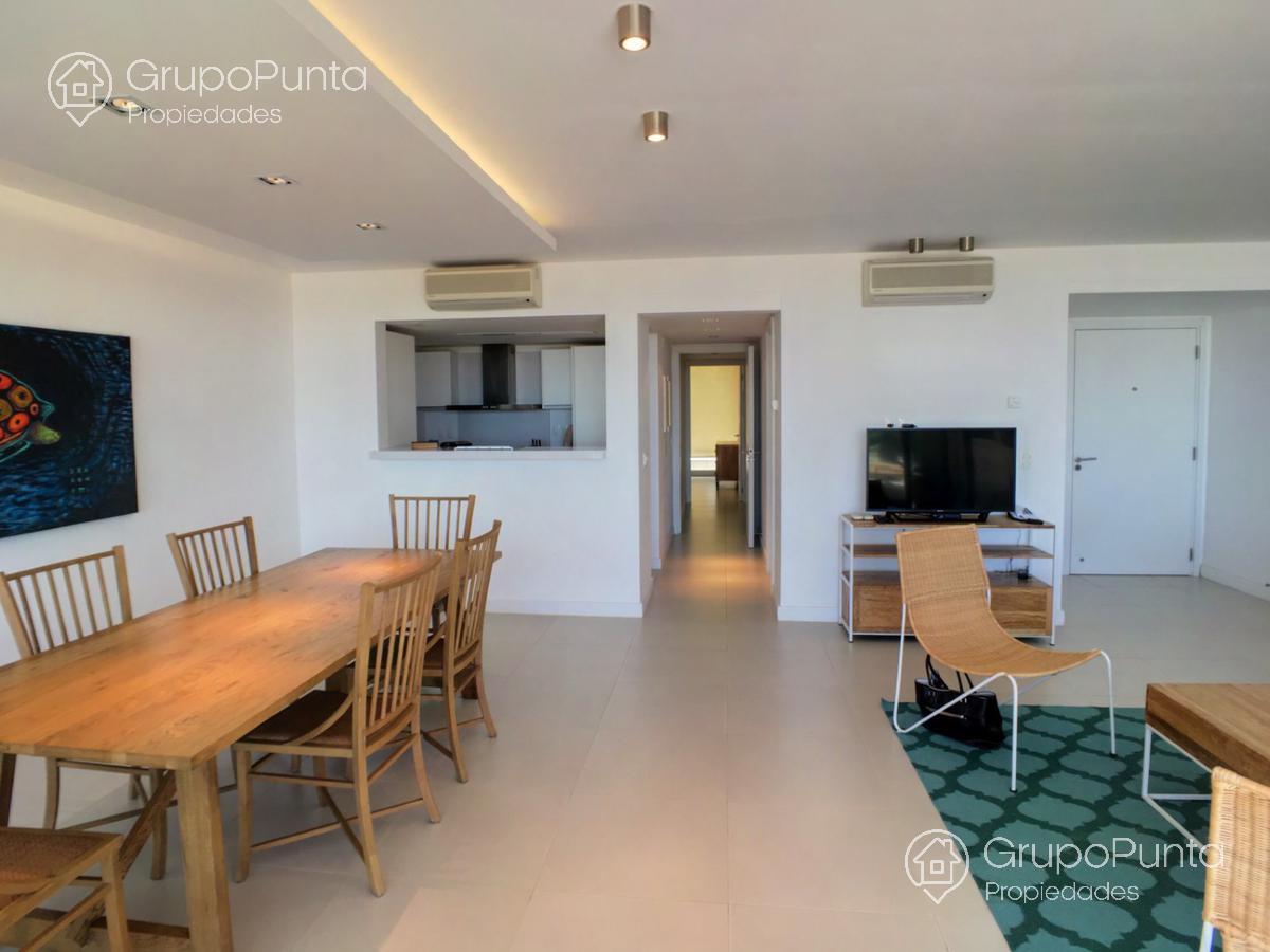Departamento dos dormitorios con vista al mar   servicios premium- Punta Ballena · Foto 8