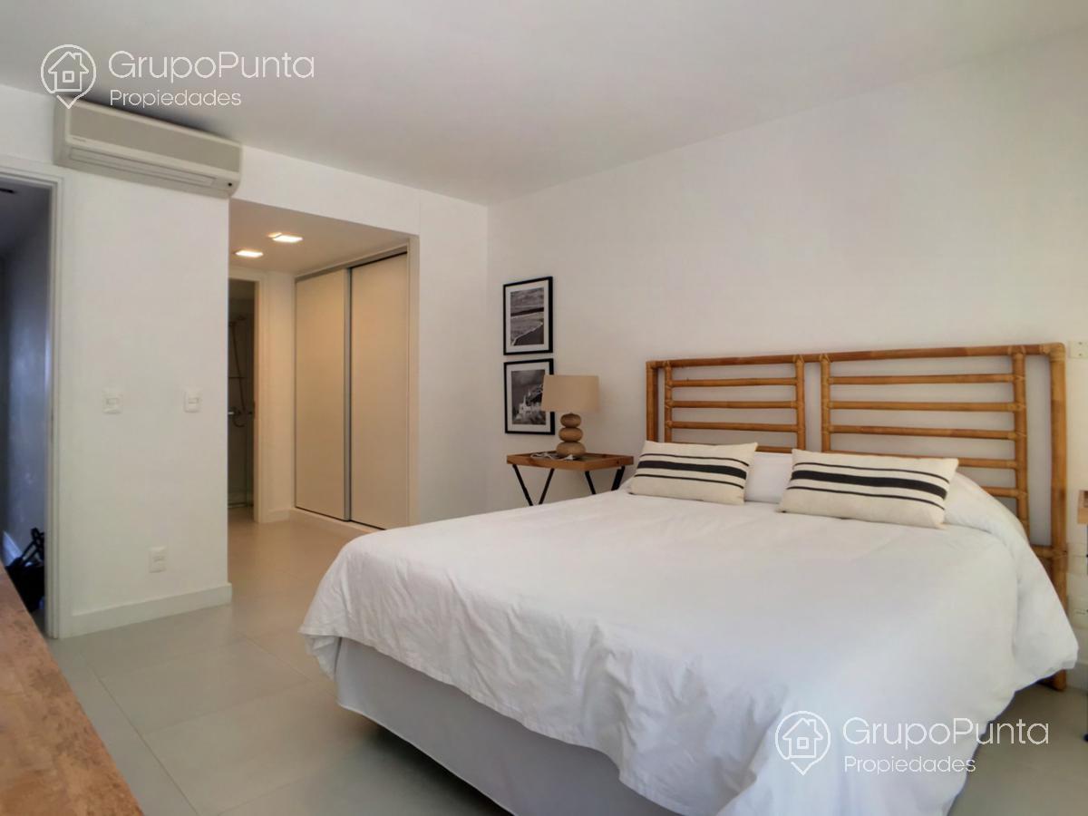 Departamento dos dormitorios con vista al mar   servicios premium- Punta Ballena · Foto 11