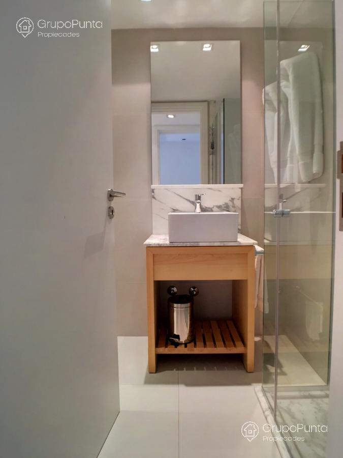 Departamento dos dormitorios con vista al mar   servicios premium- Punta Ballena · Foto 12