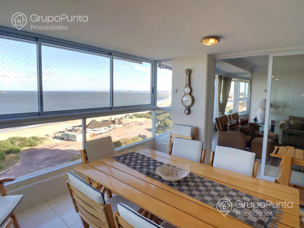Departamento  frente al mar con amenities en alquiler en  Punta del Este · Foto 9