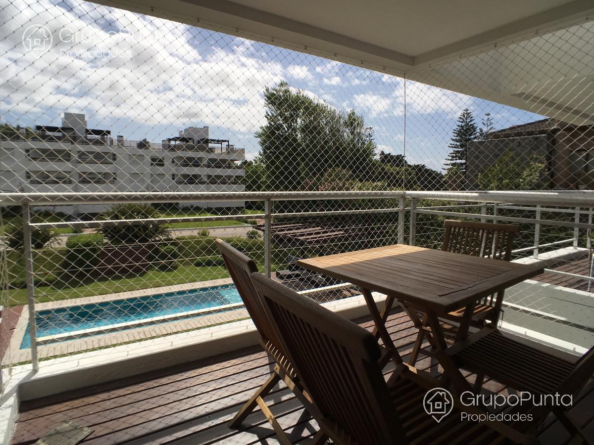 Departamento  muy cerca al mar, 2 dormitorios  -playa brava