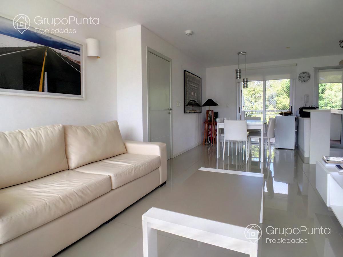 Departamento  muy cerca al mar, 2 dormitorios  -playa brava · Foto 4