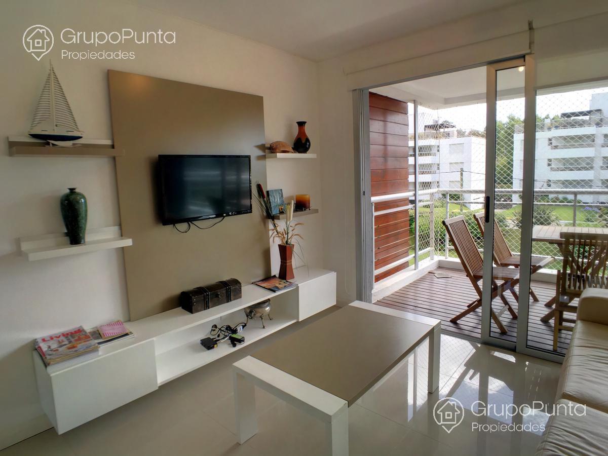 Departamento  muy cerca al mar, 2 dormitorios  -playa brava · Foto 6