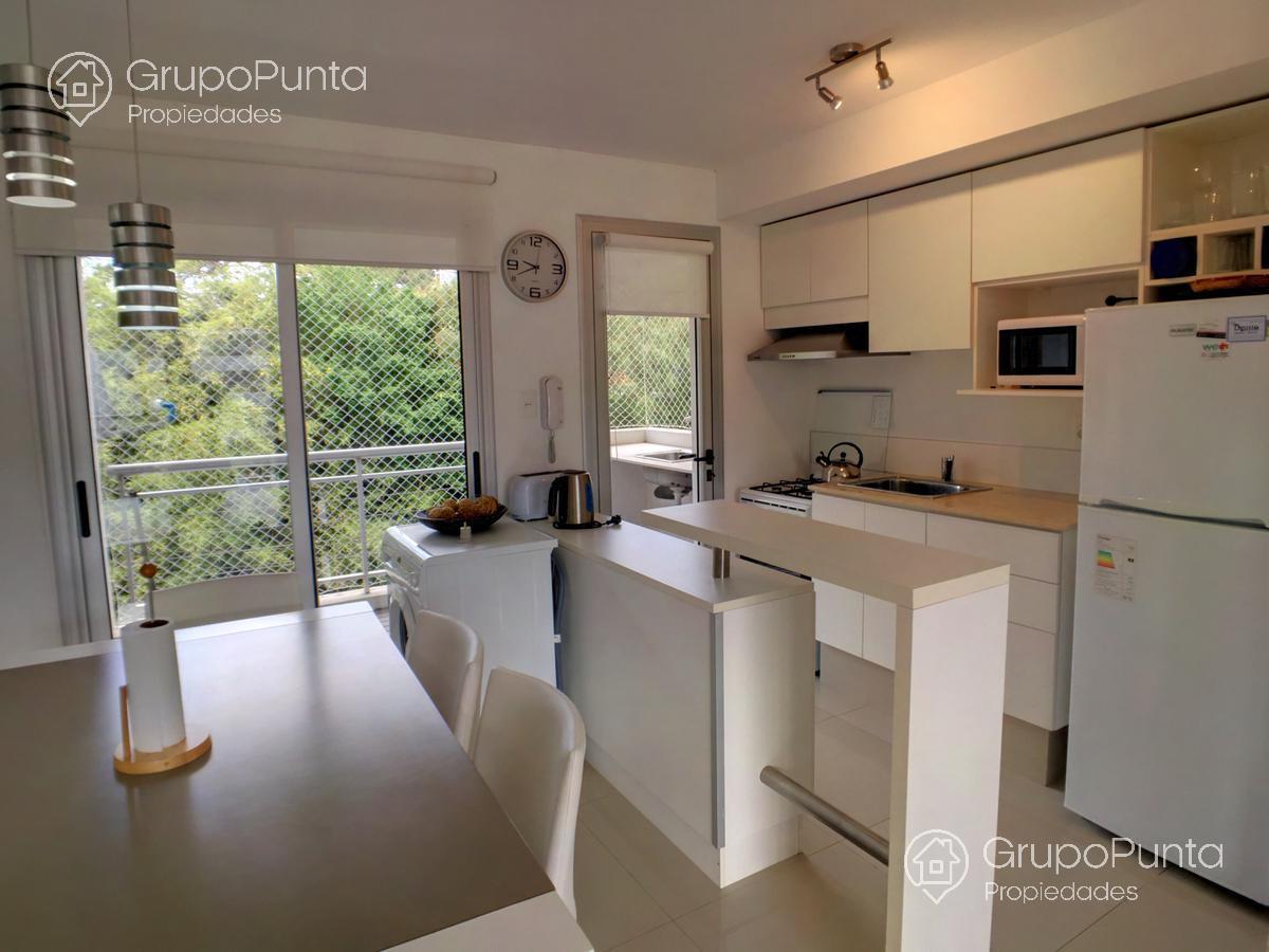 Departamento  muy cerca al mar, 2 dormitorios  -playa brava · Foto 8