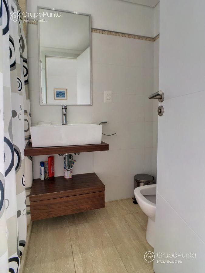 Departamento  muy cerca al mar, 2 dormitorios  -playa brava · Foto 12