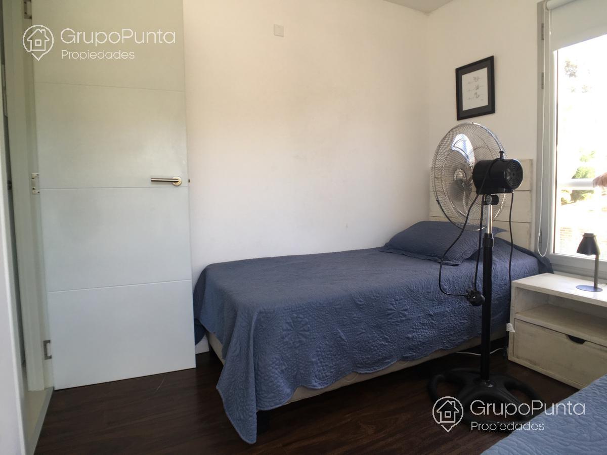 Excelente depto a pasitos del mar, 2 dormitoiros- Playa Brava · Foto 10
