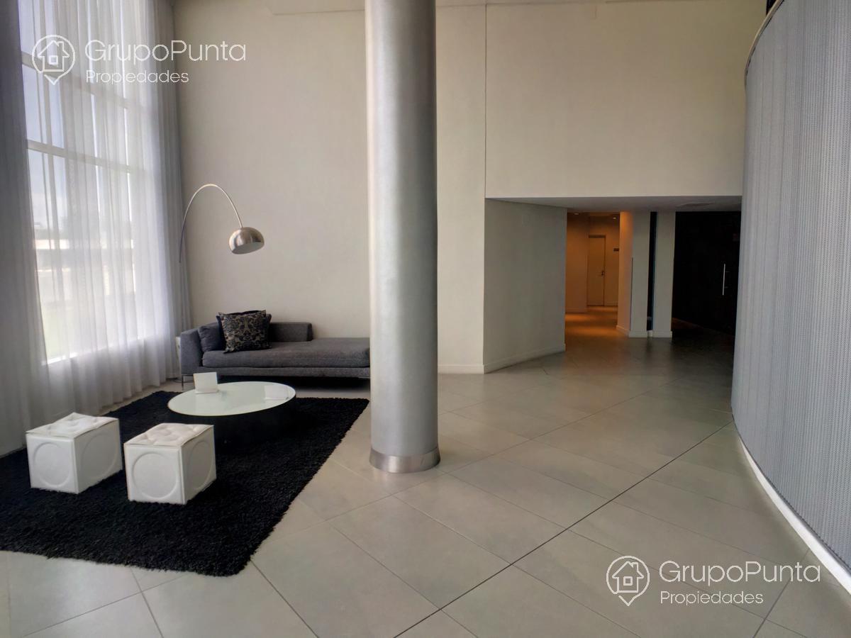 Departamento dos dormitorios en alquiler en Ocean Drive, Pumta del este , zon a Shopping · Foto 2