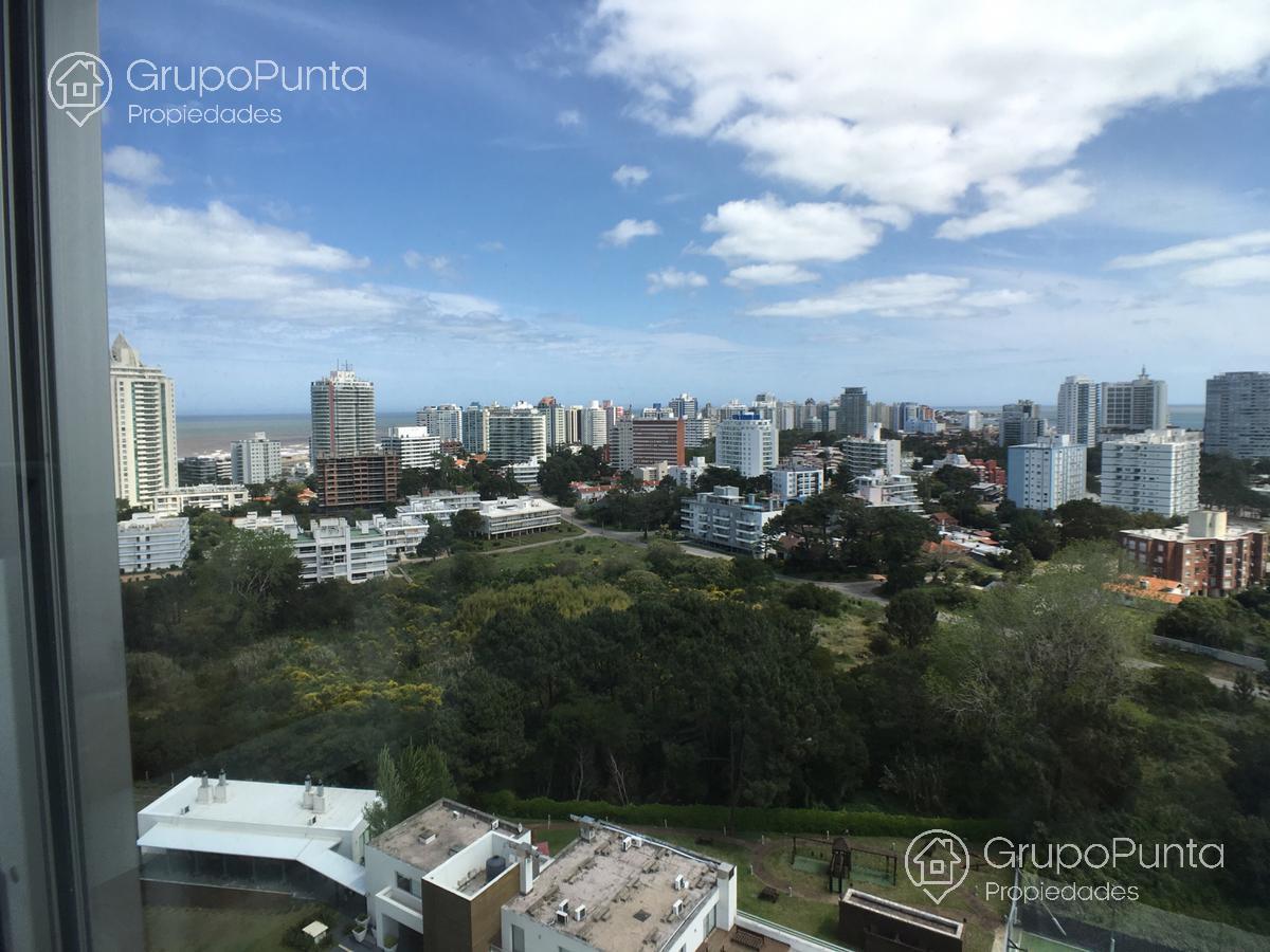 Departamento dos dormitorios en alquiler en Ocean Drive, Pumta del este , zon a Shopping · Foto 5