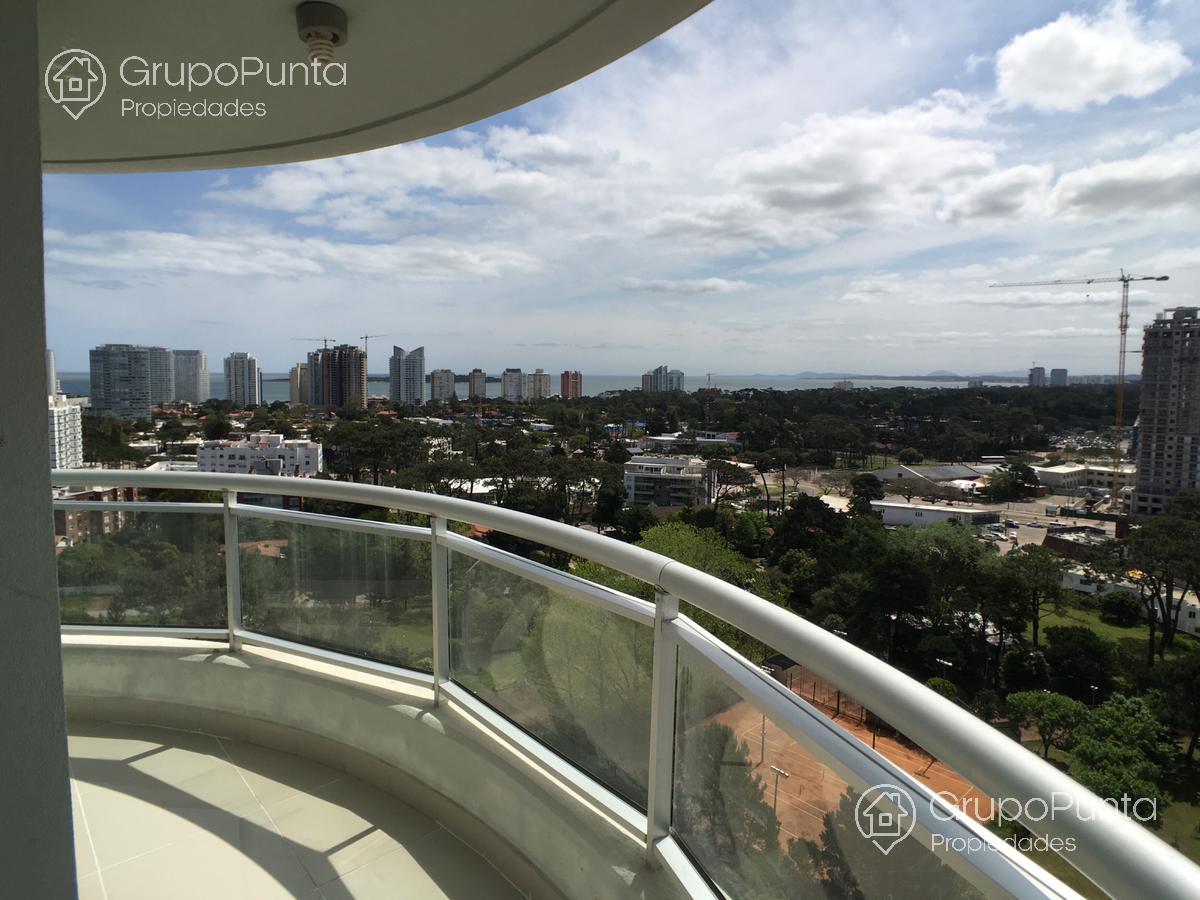 Departamento dos dormitorios en alquiler en Ocean Drive, Pumta del este , zon a Shopping · Foto 11