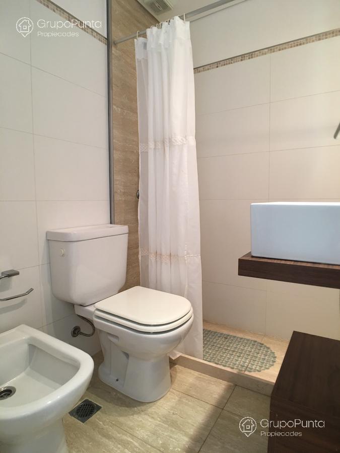 Departamento muy cerca al mar , 2 dormitorios, parrillero - Playa Brava · Foto 12