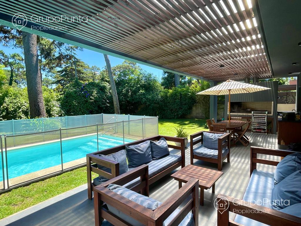 Casa en alquiler en Playa Mansa