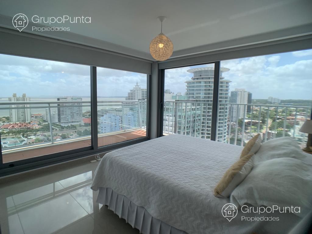 Departamento  en Torre Onix en alquiler  3 dormitorios- punta del este · Foto 10