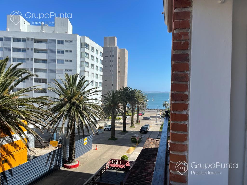 Departamento de 2 dormitorios -Peninsula - Punta del Este · Foto 2