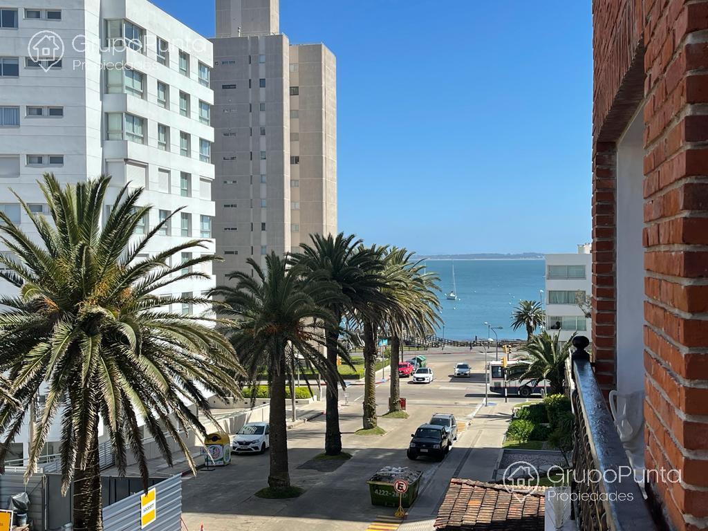 Departamento de 2 dormitorios -Peninsula - Punta del Este · Foto 3