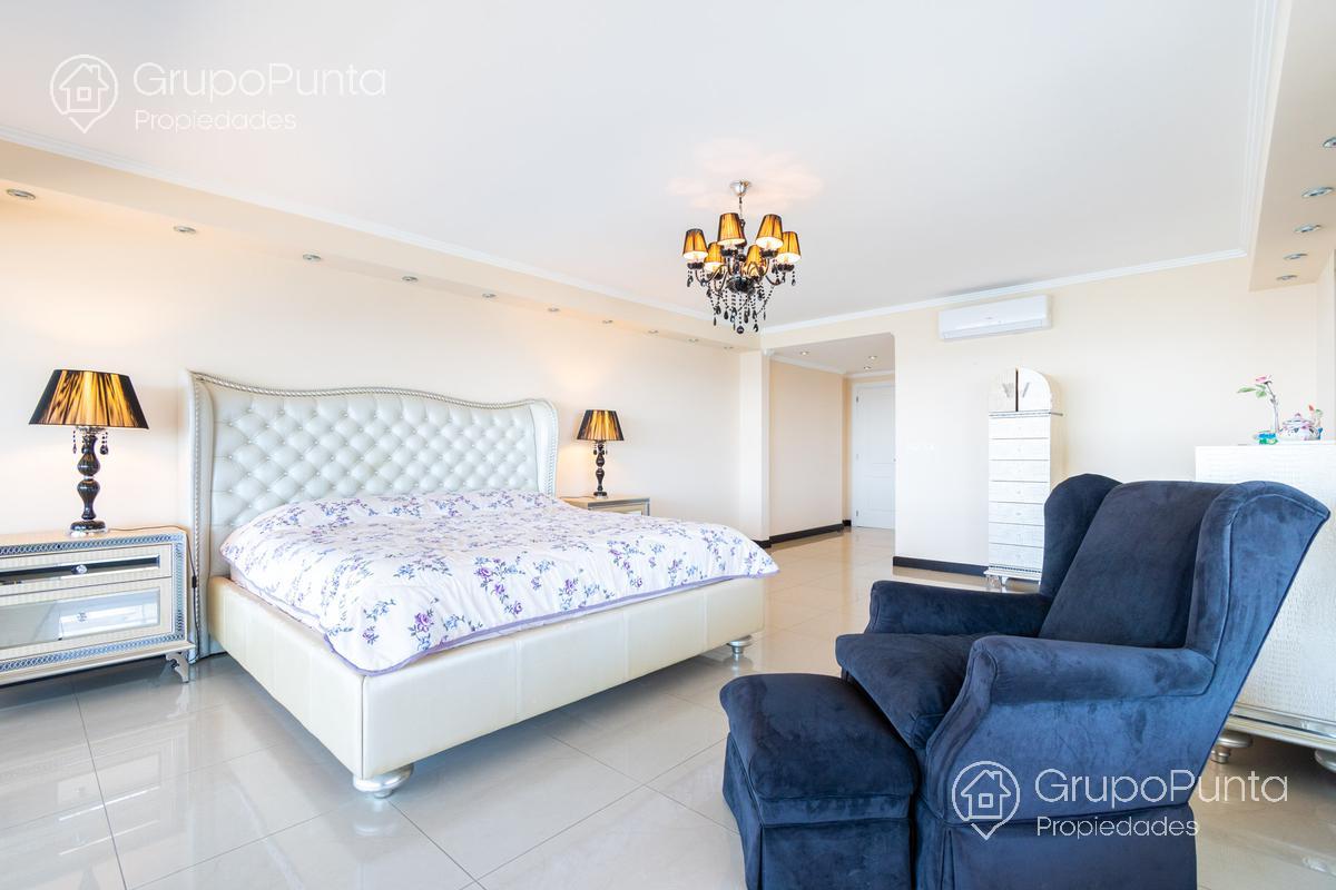 Torrelobos  Penthouse frente al mar Playa Brava - Punta del Este · Foto 12