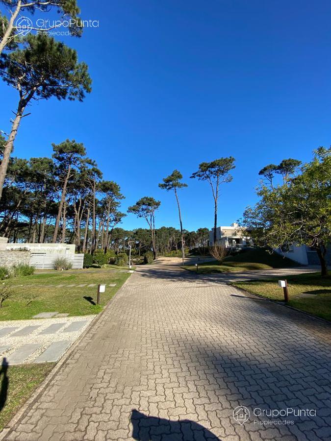 Casa en barrio privado  - Rincón del Indio II · Foto 3