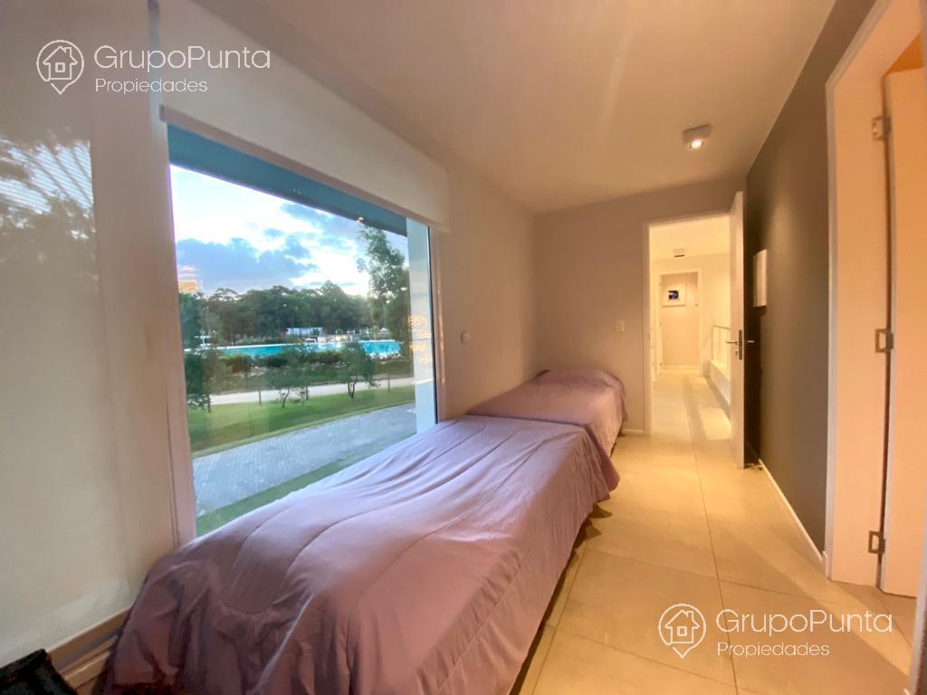 Casa minimalista en  barrio privado en  Punta Ballena -Punta del Este -design village · Foto 11