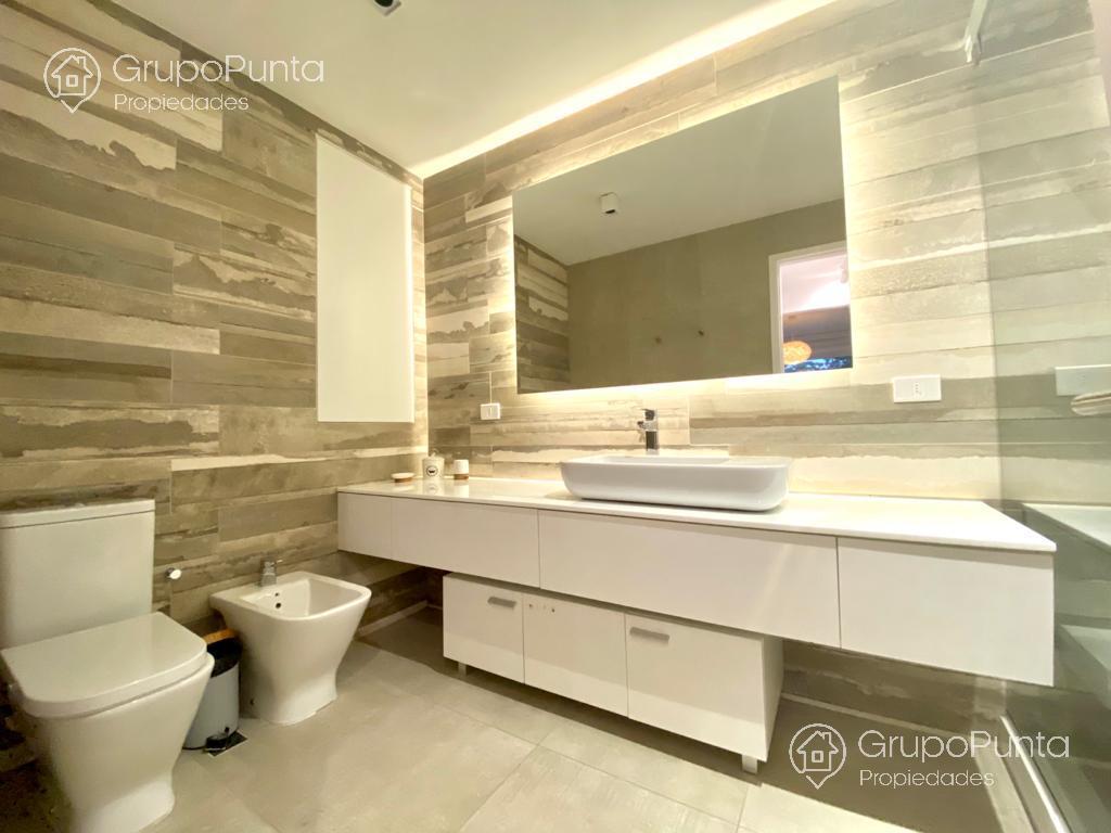 Casa minimalista en  barrio privado en  Punta Ballena -Punta del Este -design village · Foto 12
