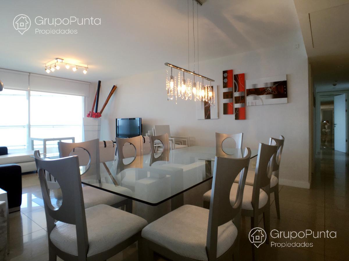 Departamento 3 dormitorios frente al mar,  Torre Aquarela  - Playa Mansa · Foto 6