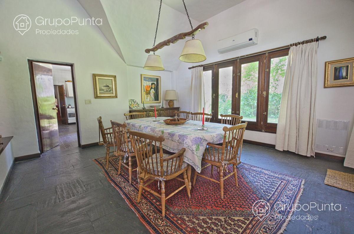 Hermoso chalet con piscina climatizada en alquiler en zona Golf - Punta del Este · Foto 12