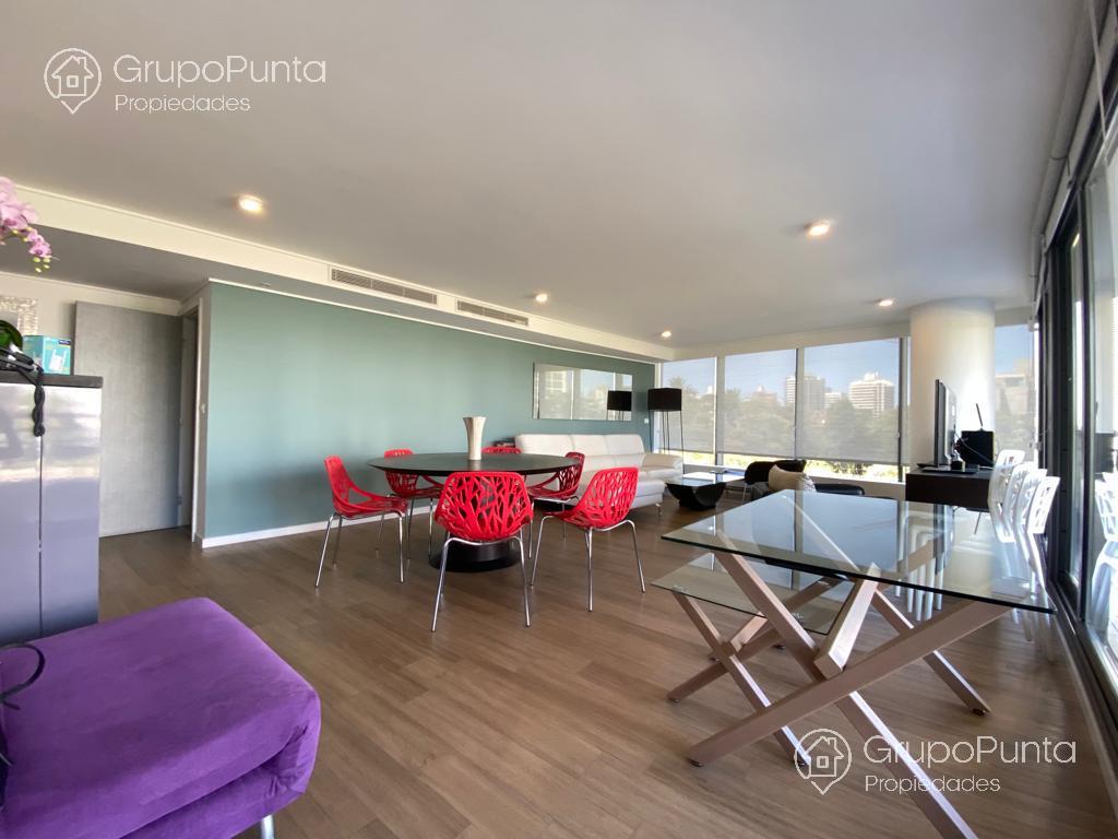 Departamento de 3 dormitorios con vista al mar punta del este -  Playa Mansa Ref:0210 · Foto 7