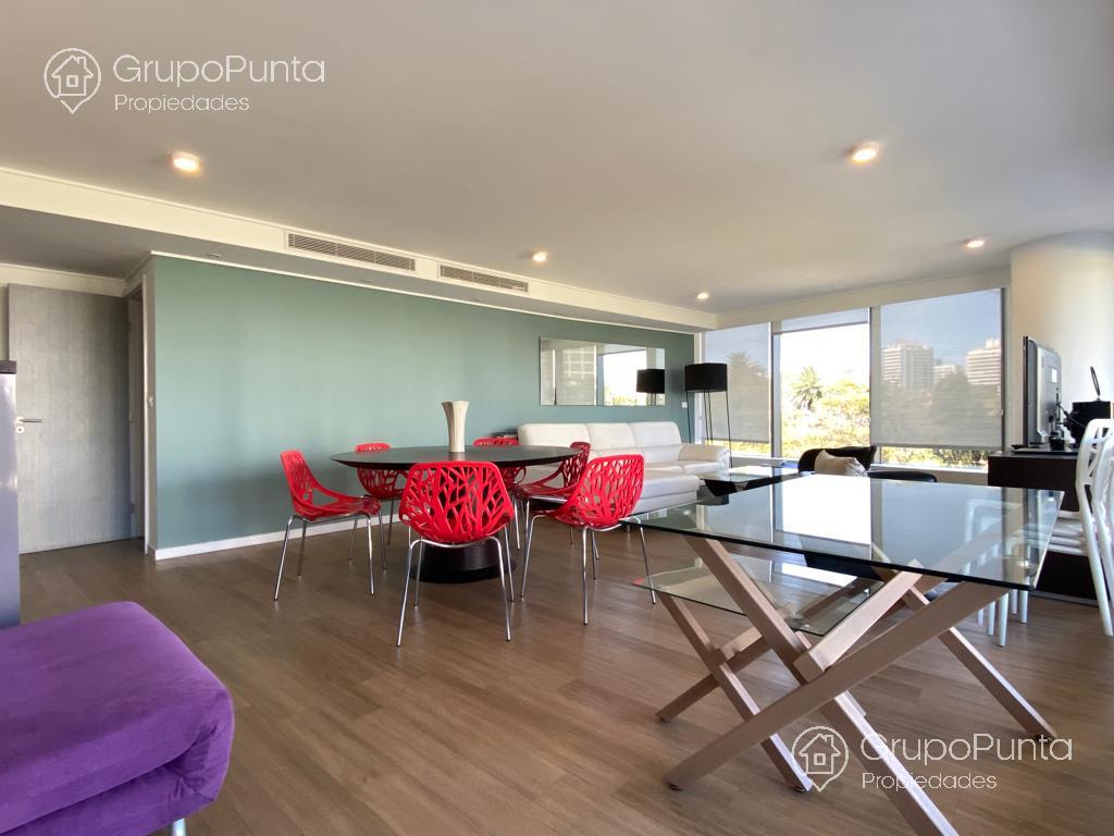 Departamento de 3 dormitorios con vista al mar punta del este -  Playa Mansa Ref:0210 · Foto 8