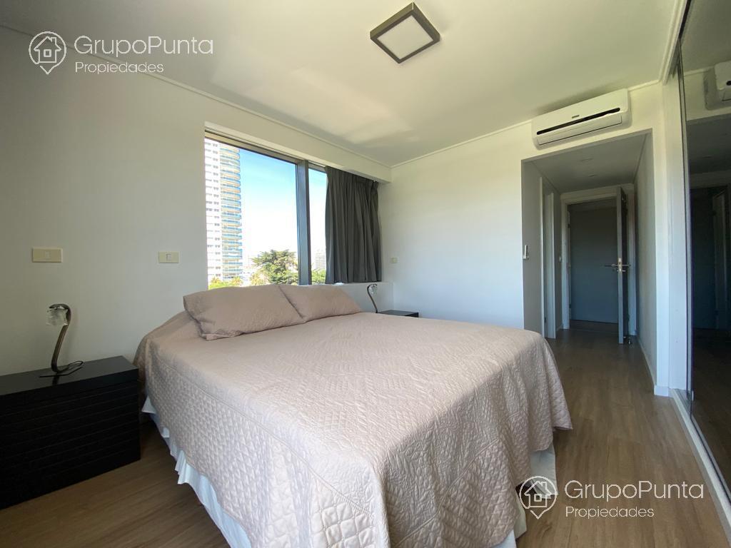 Departamento de 3 dormitorios con vista al mar punta del este -  Playa Mansa Ref:0210 · Foto 10
