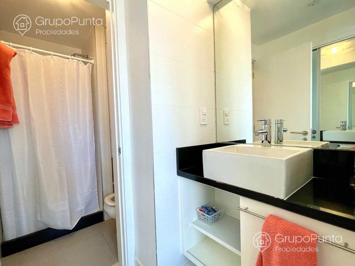 Apartamento  con vista al mar  punta del este Lux Tower -Peninsula- Ref: 2222 · Foto 11
