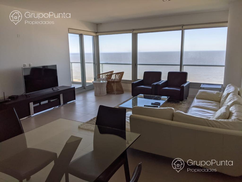 Departamento en alquiler frente al mar  en Punta del Este -  Playa Brava · Foto 3