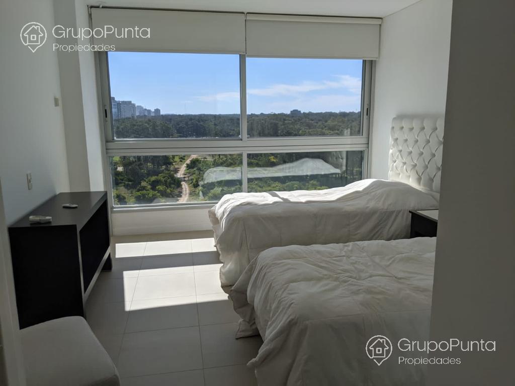 Departamento en alquiler frente al mar  en Punta del Este -  Playa Brava · Foto 10