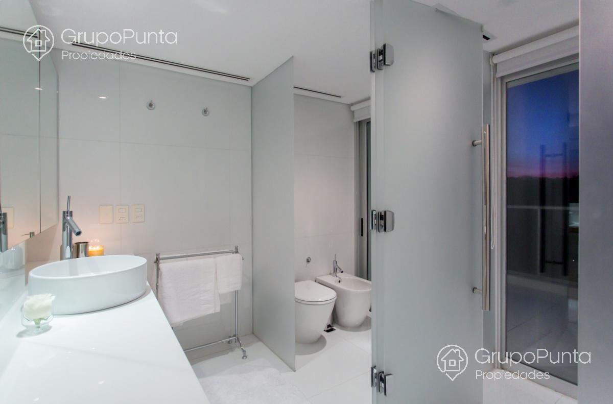 penthouse duplex Mythos  frente al mar - Playa Brava · Foto 11
