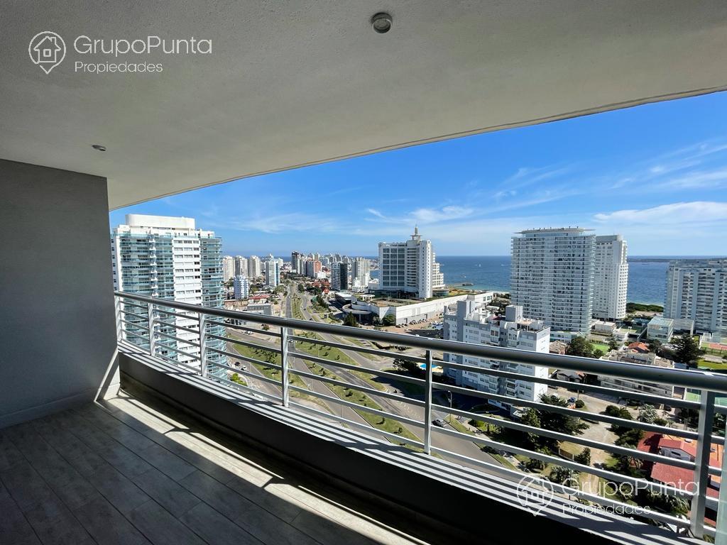 Departamento en alquiler de 2 dormitorios -  Playa Mansa Ref: 9945 · Foto 4