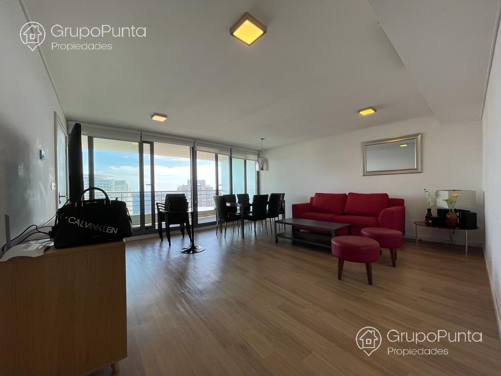 Departamento en alquiler de 2 dormitorios -  Playa Mansa Ref: 9945 · Foto 7