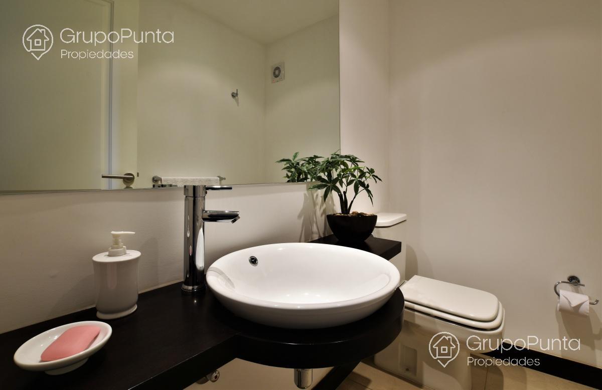 Departamento en venta y alquiler frente al mar-  Torre Lobos- Punta del Este · Foto 10