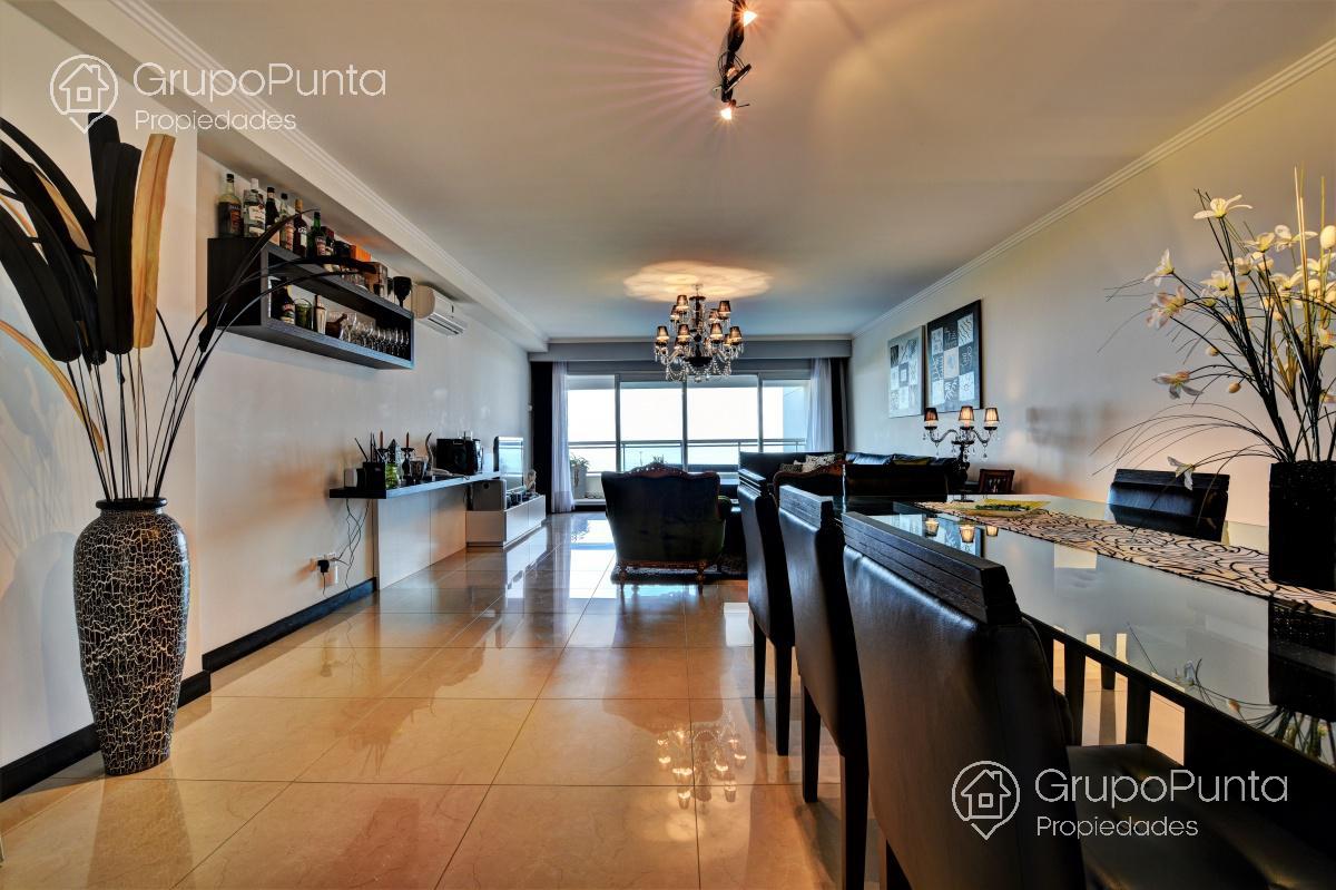 Departamento en venta y alquiler frente al mar-  Torre Lobos- Punta del Este · Foto 4