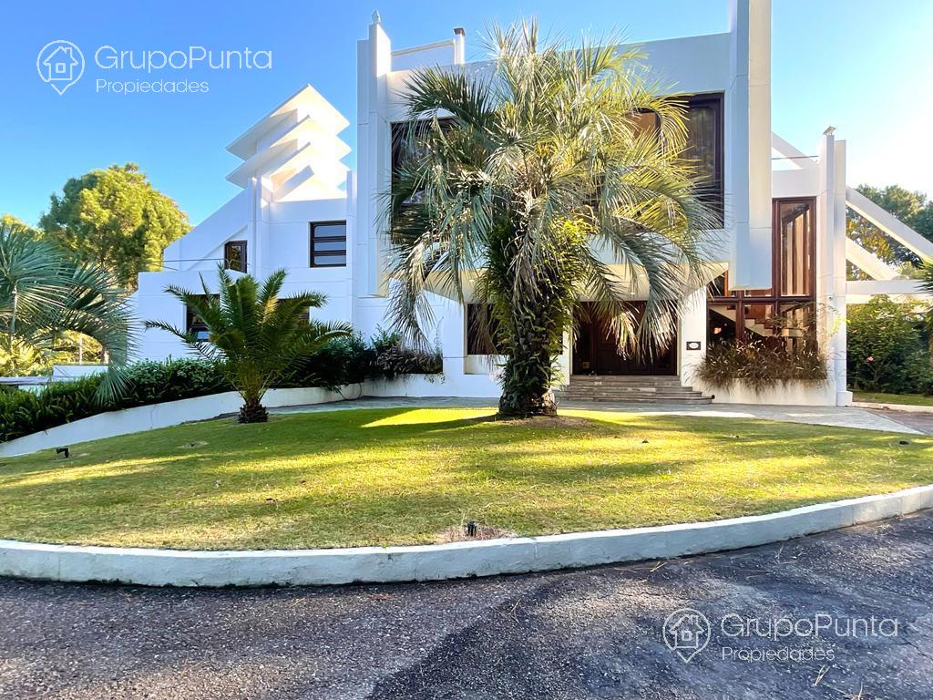Casa en venta en Punta Ballena