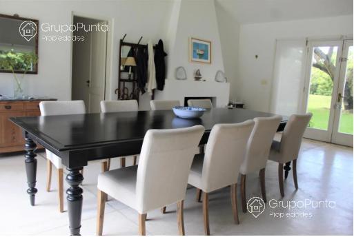Alquiler anual casa / chalet con piscina - Berverly Hills- Rincon del Indio -  Punta del Este · Foto 7