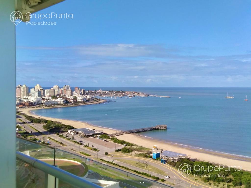 Edificio Season Tower - departamento 3 dormitorios - vista al mar - Playa Mansa - Punta del Este · Foto 3