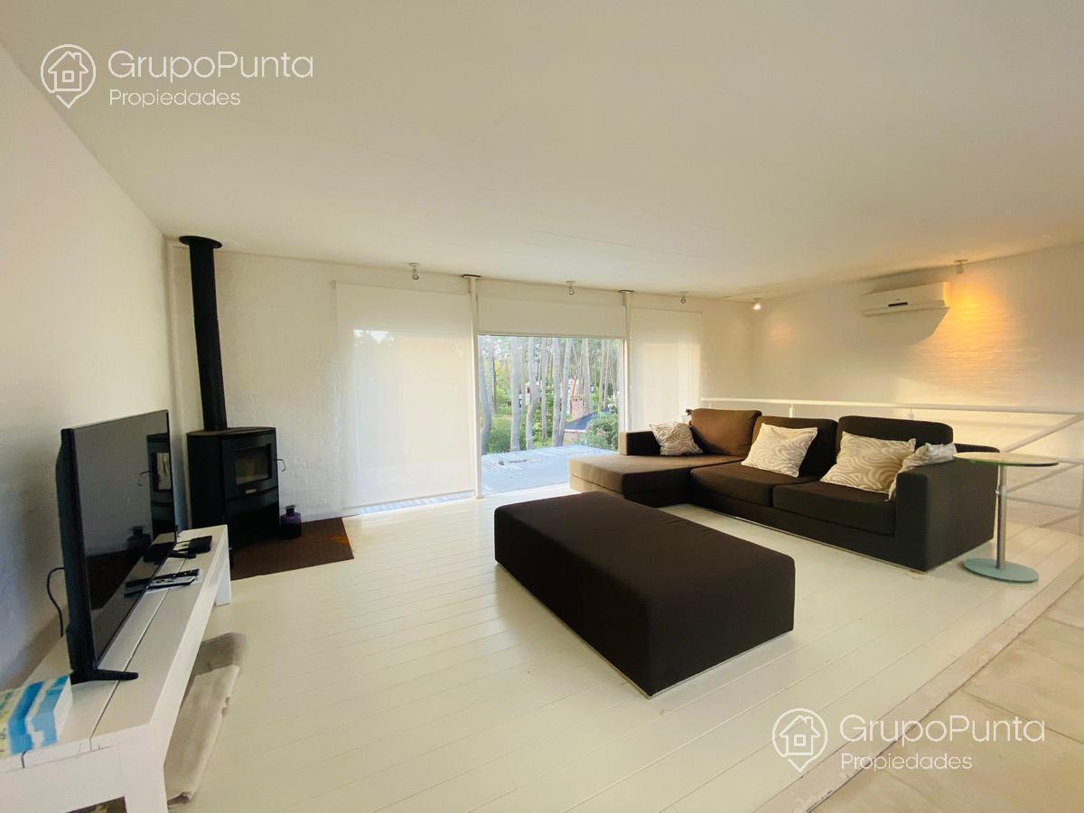 Casa con piscina en  Laguna Blanca - Manantiales · Foto 5