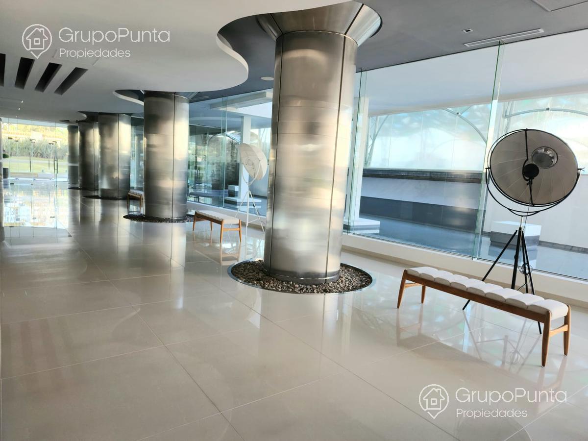 Departamento Punta del Este - Playa Brava - 2 dormitorios · Foto 2