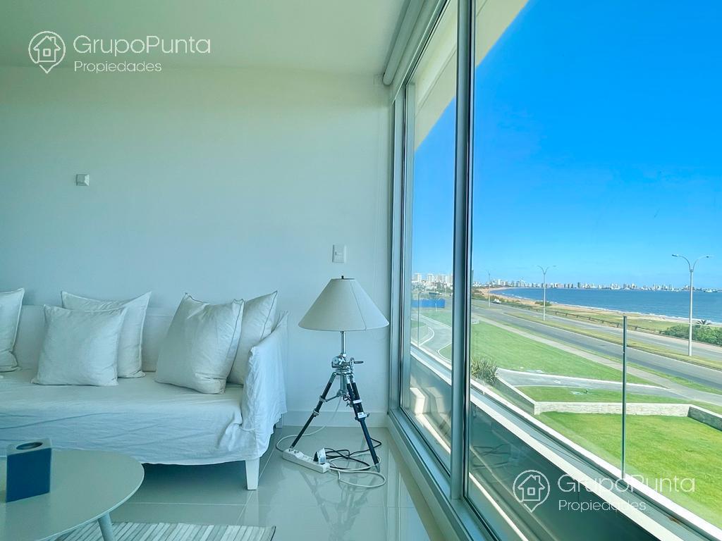 Departamento 3 dormitorios frente al mar edificio Lumiere   Playa Mansa · Foto 3