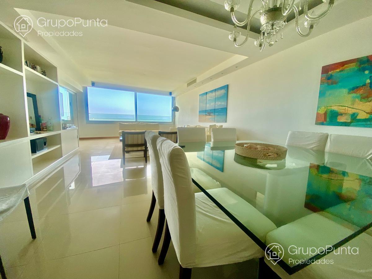 Departamento frente al mar  tres dormitorios y dependencia - torre de categoría  - Playa brava- Punta del Este · Foto 5