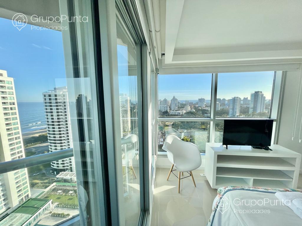 Departamento frente al mar en alquiler Piso alto Look brava   playa brava -punta del este · Foto 12
