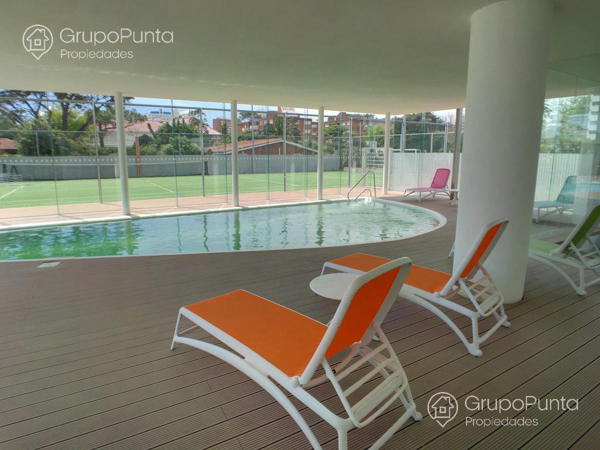 departamento en alquiler anual  2 dormitorios  en suite , zona conrad · Foto 4