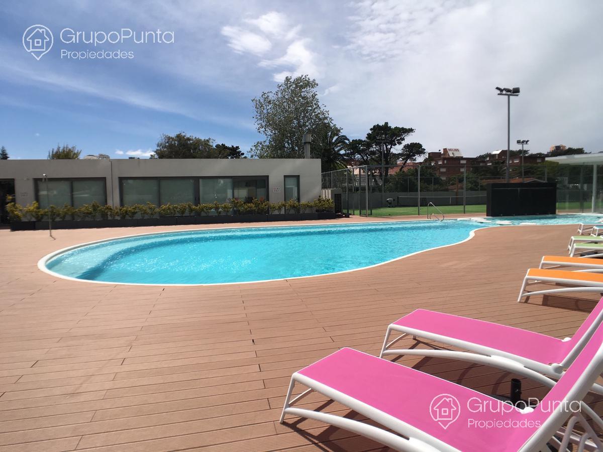 departamento en alquiler anual  2 dormitorios  en suite , zona conrad · Foto 5