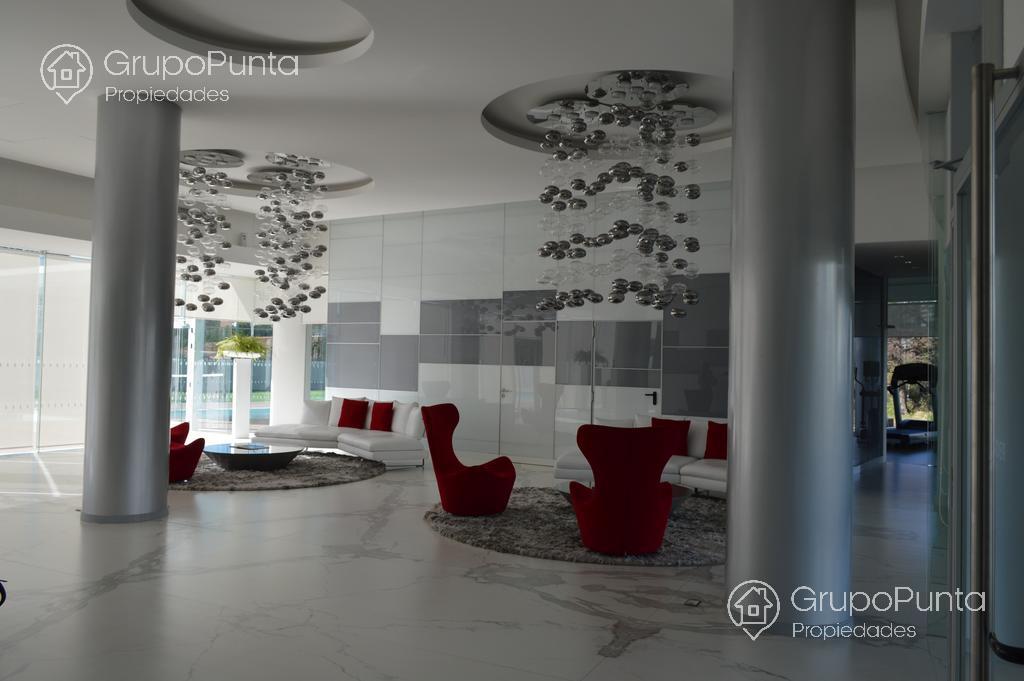 departamento en alquiler anual  2 dormitorios  en suite , zona conrad · Foto 11