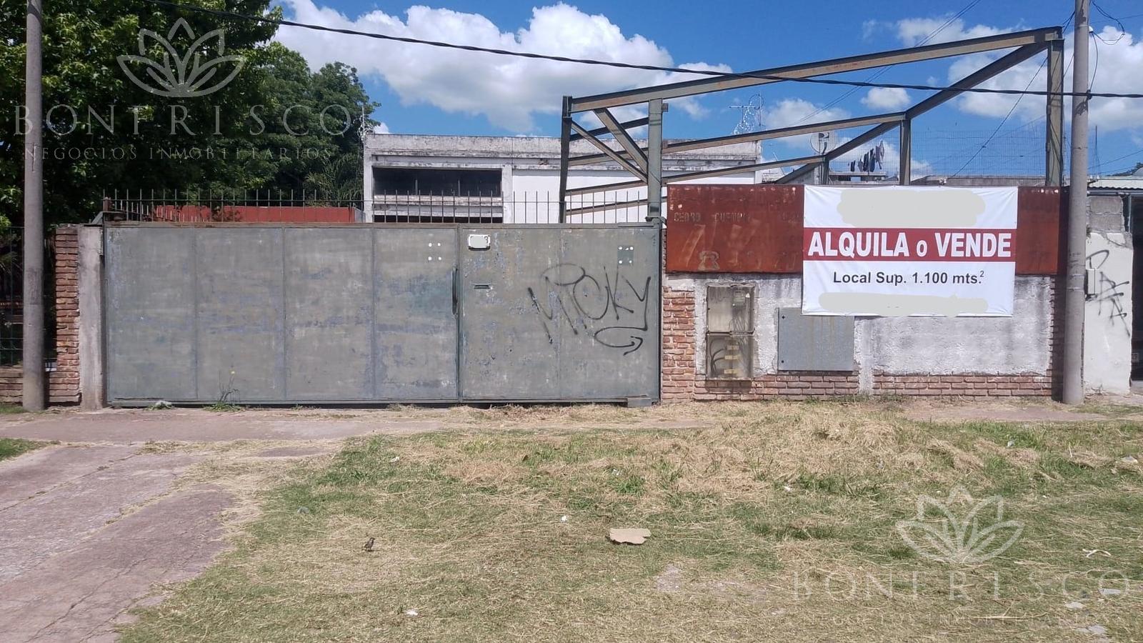 Local industrial, Deposito, Fabrica, Carpintería en Bella Italia