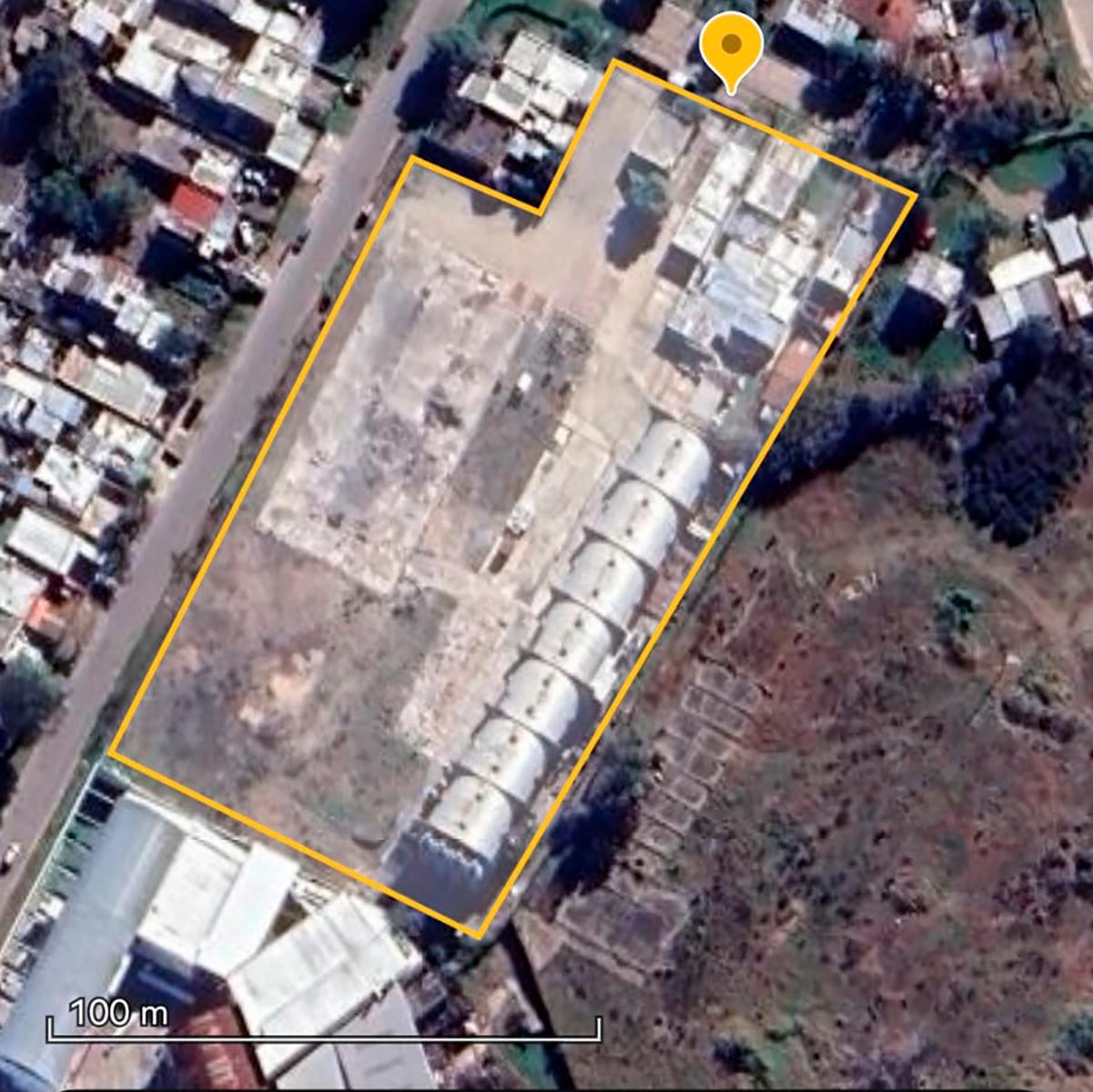 Proximo Ruta 8 y Osvaldo Cruz, 10303 m2 , 1286 m2 construídos !!