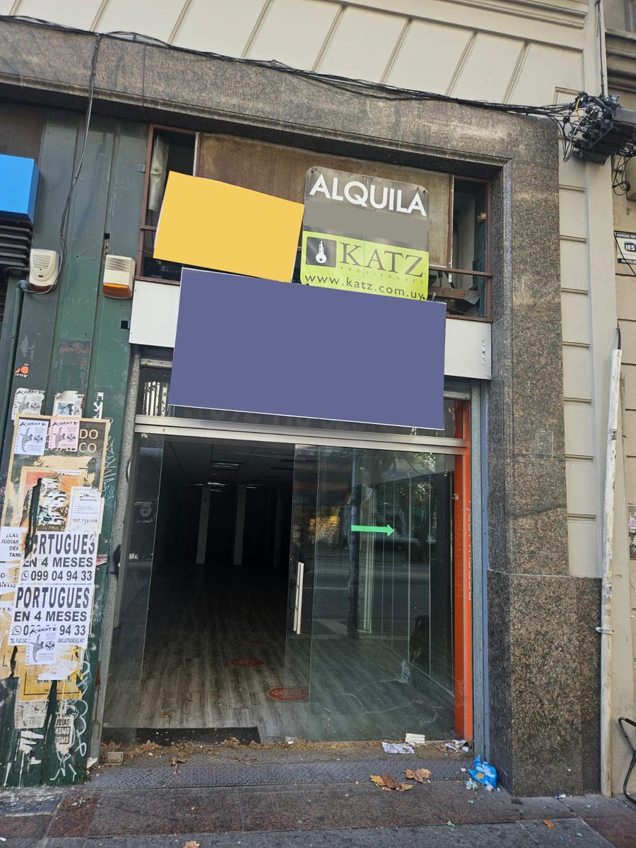 18 de Julio y Cuareim , 4 mts de frente, 180 m2 , doble altura, excelente estado !! · Foto 2