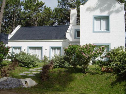 Casa en alquiler en Manantiales